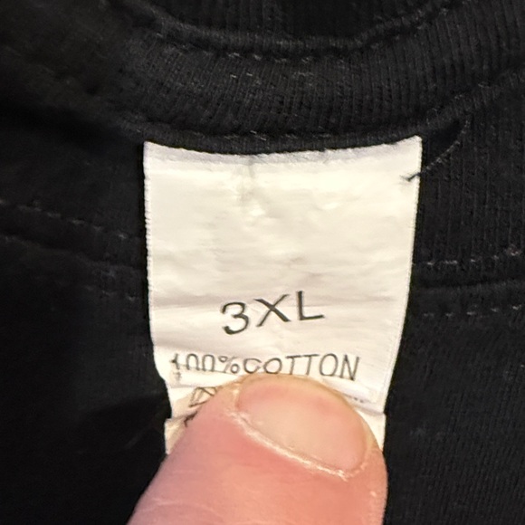 GnR Black Graphic T-Shirt with Yellow and Red Design XXXL - Picture 5 of 9